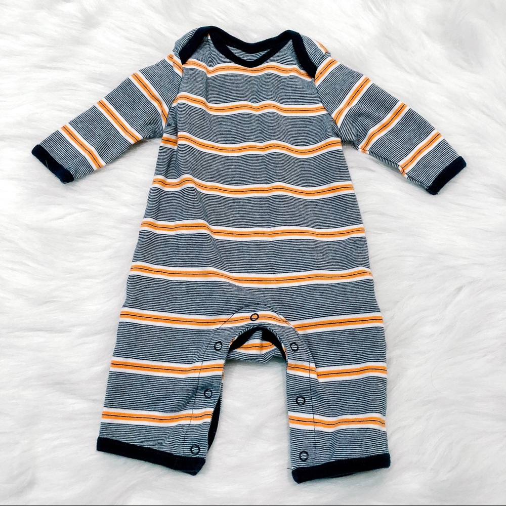 Sleep and play boys romper by old navy.